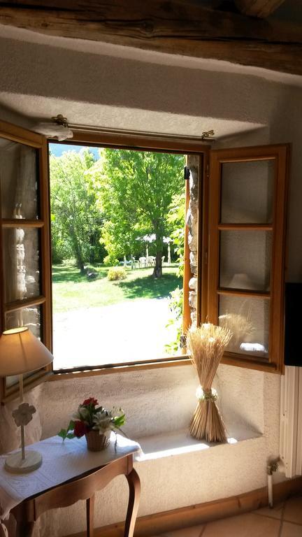 Bed and Breakfast Domaine De Lara Barcelonnette Esterno foto
