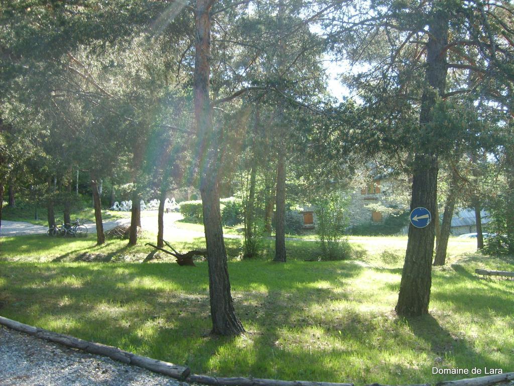 Bed and Breakfast Domaine De Lara Barcelonnette Esterno foto